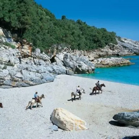 Ξενοδοχείο πετράδι