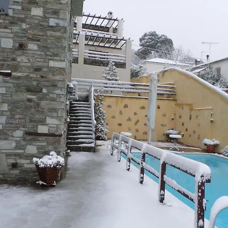 Petradi 3* Каламаки